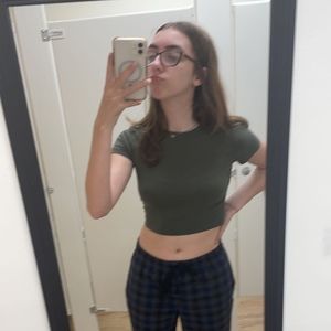 Meet your Posher, Kayla